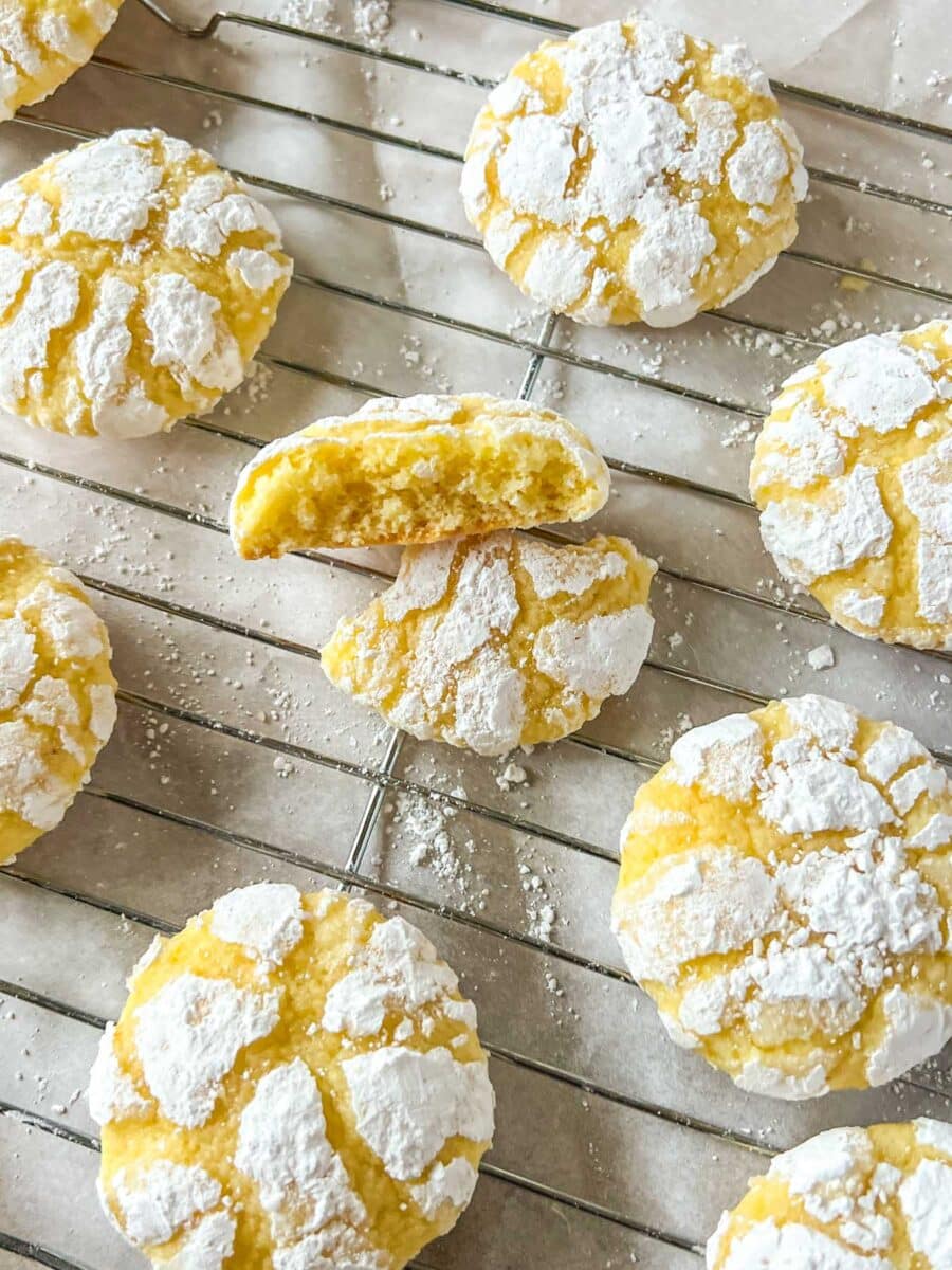 Lemon Crinkle Cookies